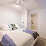 Luxe Modern 4 Bedroom Waterfront Home